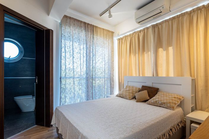 Image No.19-4 Bed House for sale