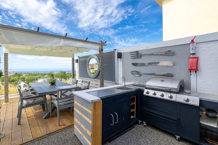 Image No.28-4 Bed House for sale