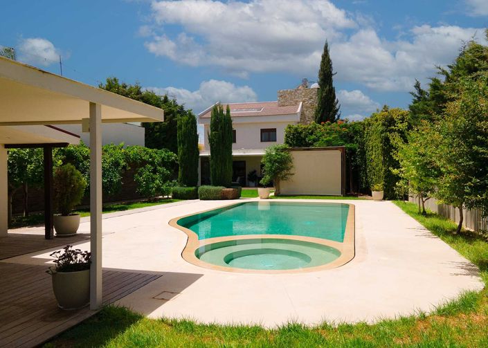 Image No.28-6 Bed House for sale