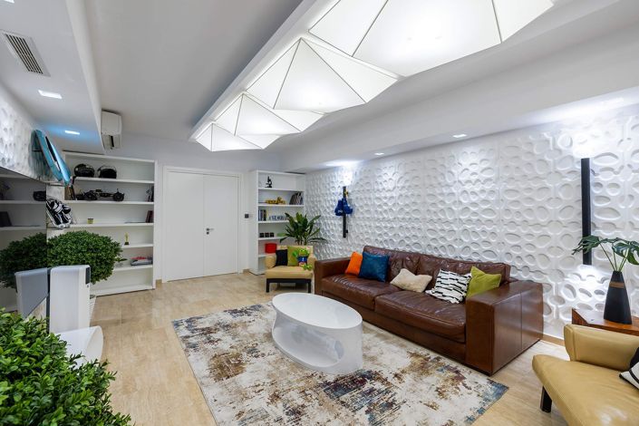 Image No.21-4 Bed House for sale