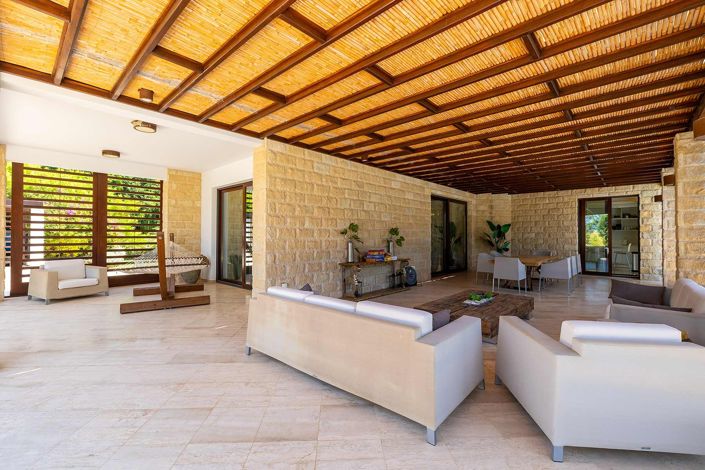 Image No.26-4 Bed House for sale