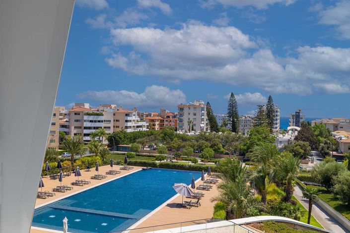 Image No.12-2 Bed Apartment for sale