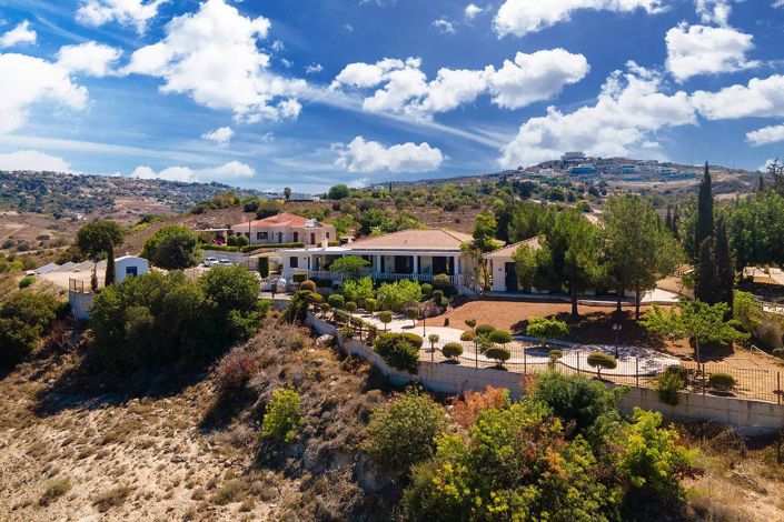 Image No.2-4 Bed Bungalow for sale