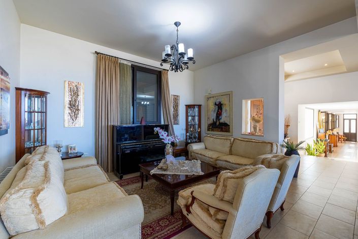 Image No.4-4 Bed Bungalow for sale