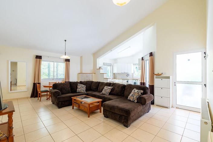 Image No.11-3 Bed Bungalow for sale