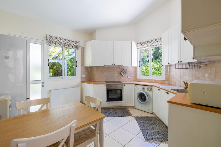 Image No.6-3 Bed Bungalow for sale