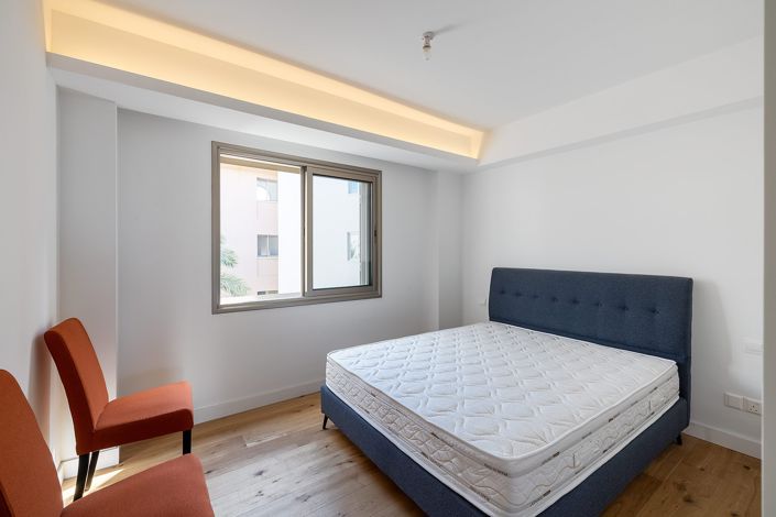 Image No.10-3 Bed Apartment for sale