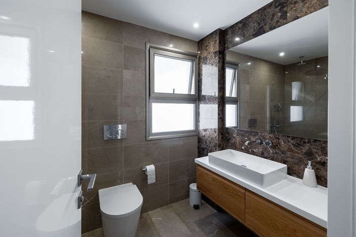 Image No.13-3 Bed Apartment for sale