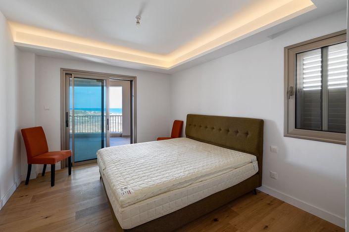 Image No.14-3 Bed Apartment for sale