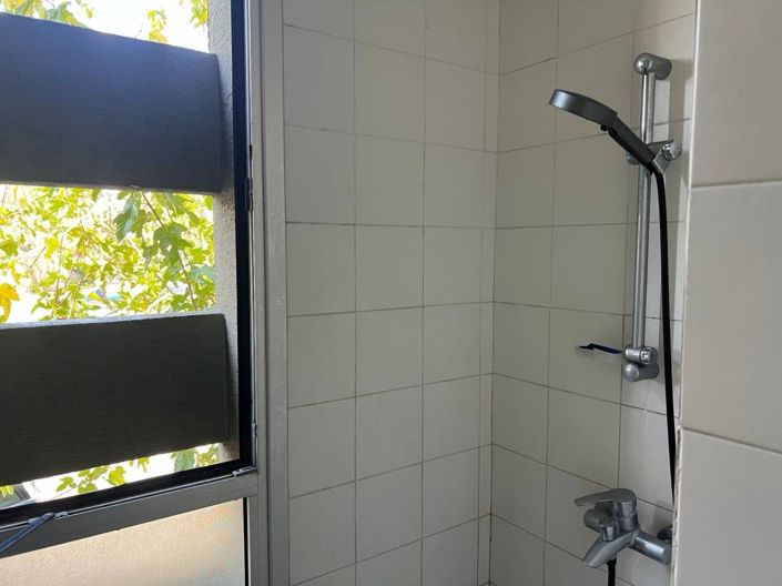 Image No.15-4 Bed Commercial for sale