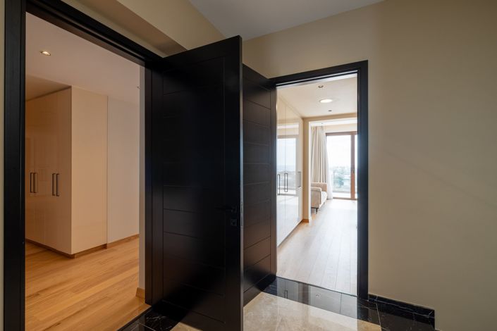 Image No.14-6 Bed Villa for sale