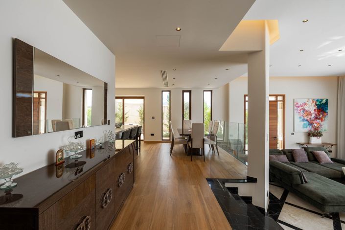 Image No.3-6 Bed Villa for sale