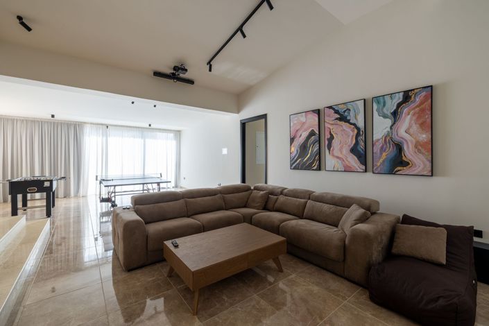 Image No.4-6 Bed Villa for sale