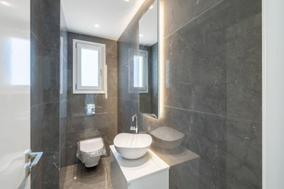 dcc26b86-9528-46ff-a94f-1e1ada91e121