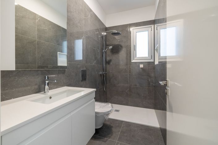 Image No.15-3 Bed Penthouse for sale