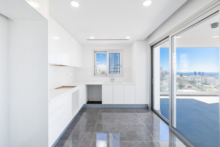 Image No.6-3 Bed Penthouse for sale