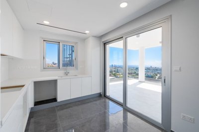 faade694-c16c-4603-bb09-21284042f671