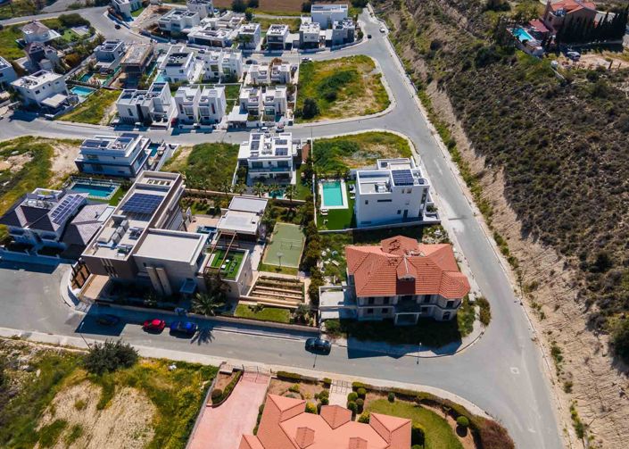 Image No.11-4 Bed House for sale