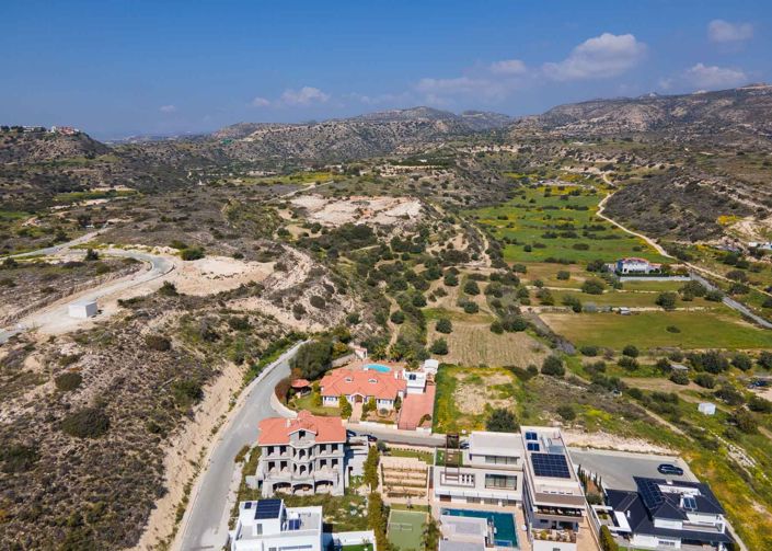 Image No.13-4 Bed House for sale