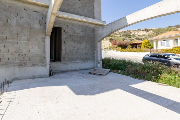 Image No.7-4 Bed House for sale