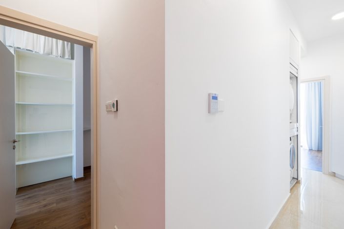 Image No.13-3 Bed House for sale