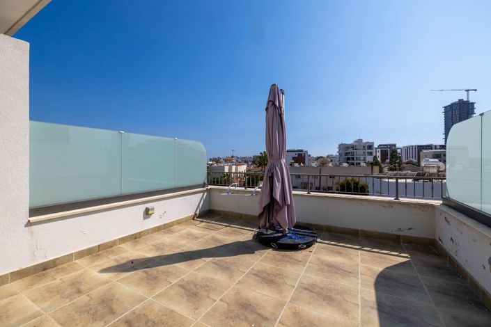 Image No.26-3 Bed House for sale