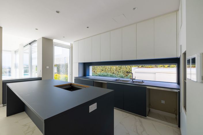 Image No.9-Maison de 5 chambres à vendre à Peyia