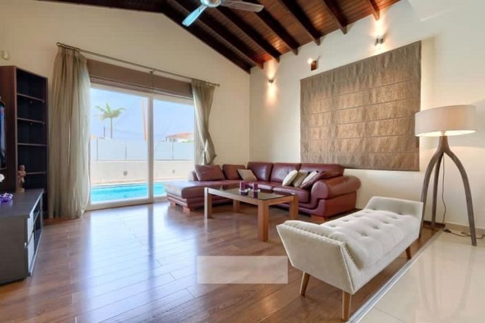 Image No.11-Maison de 6 chambres à vendre à Universal