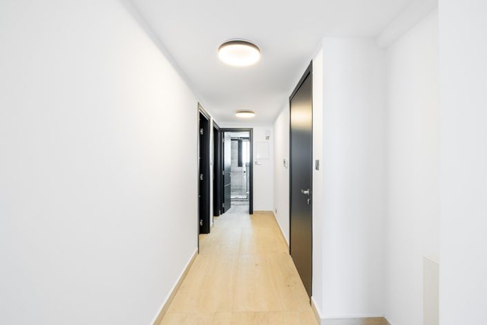 Image No.19-3 Bed Apartment for sale