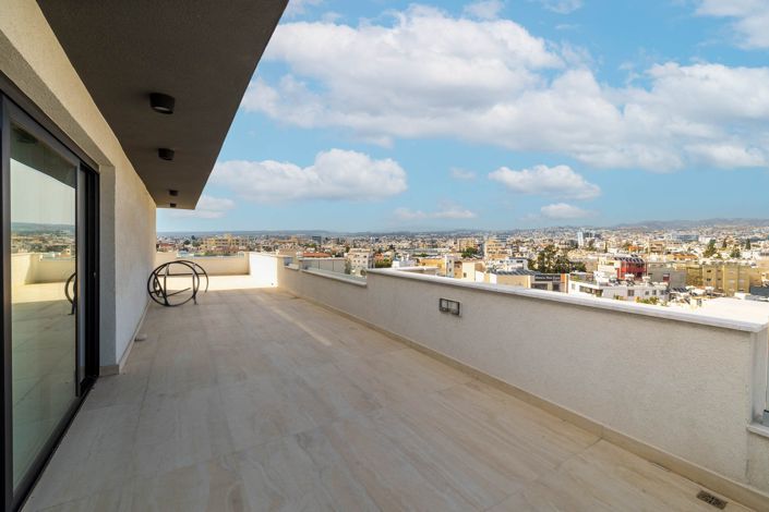 Image No.23-3 Bed Apartment for sale