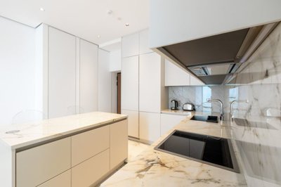 1b9d8b2b-8bc4-41bb-88a9-3bb4e20d85c8