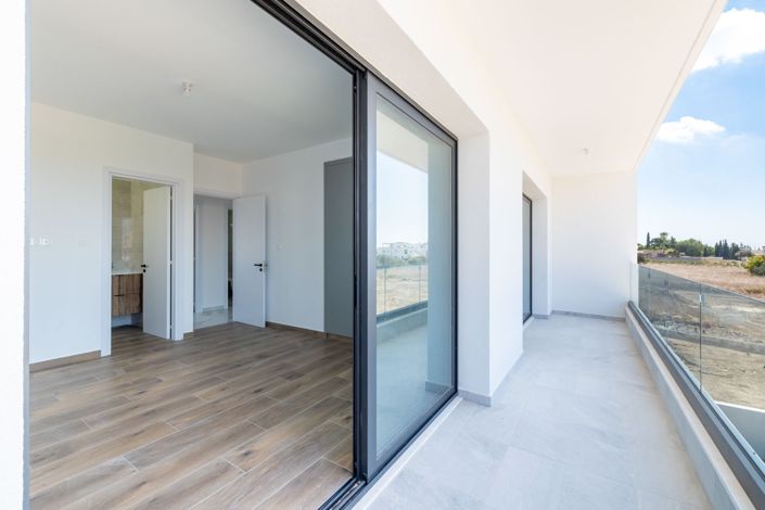 Image No.18-3 Bed House for sale