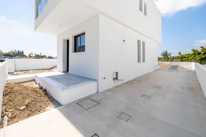 Image No.27-3 Bed House for sale