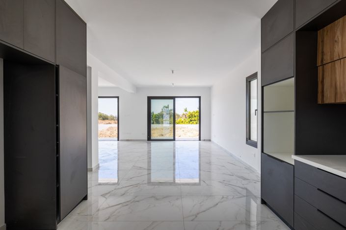 Image No.5-3 Bed House for sale