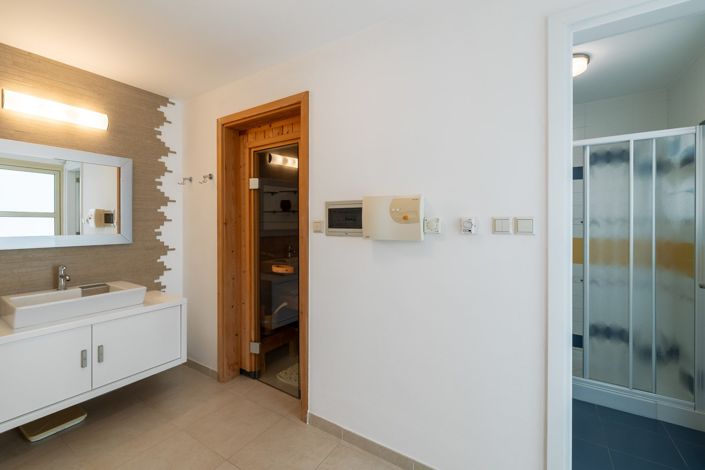 Image No.23-5 Bed Villa for sale