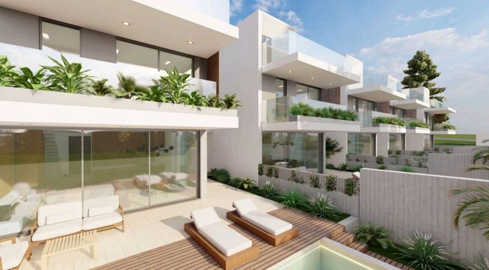 Image No.1-3 Bed House for sale