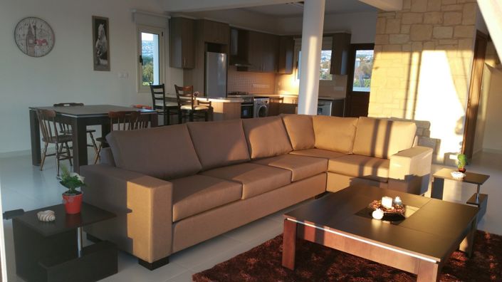 Image No.1-3 Bed Villa for sale