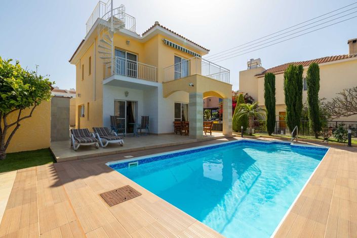 Image No.1-3 Bed House for sale
