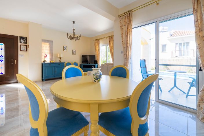 Image No.5-3 Bed House for sale