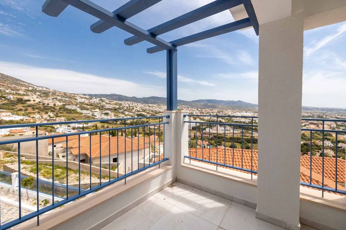 Image No.17-3 Bed House for sale