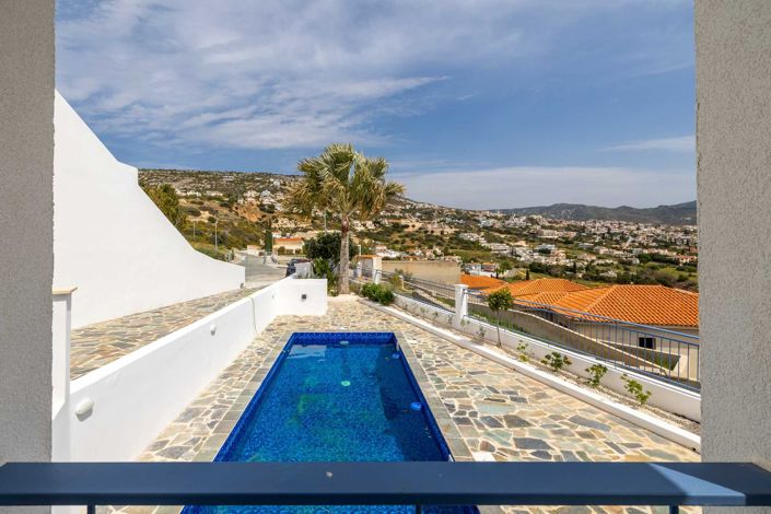 Image No.21-3 Bed House for sale