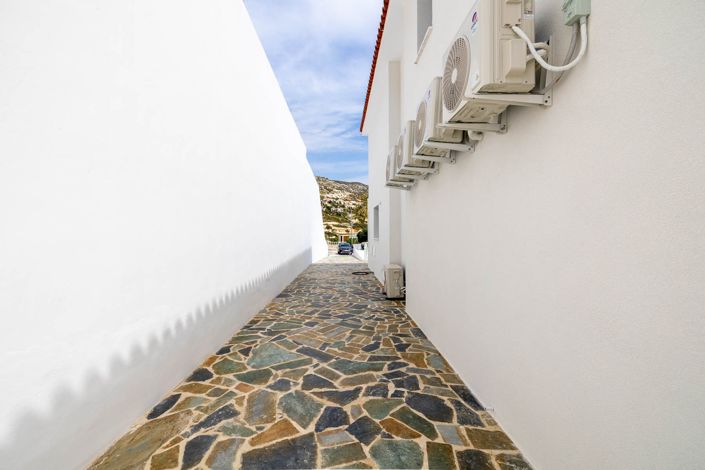 Image No.23-3 Bed House for sale