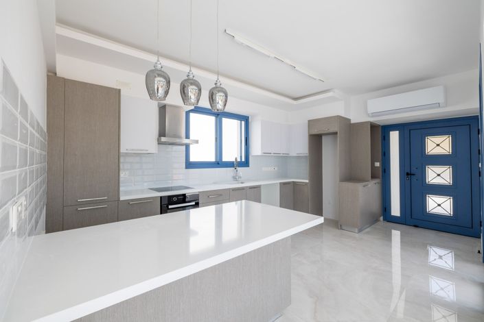 Image No.5-3 Bed House for sale