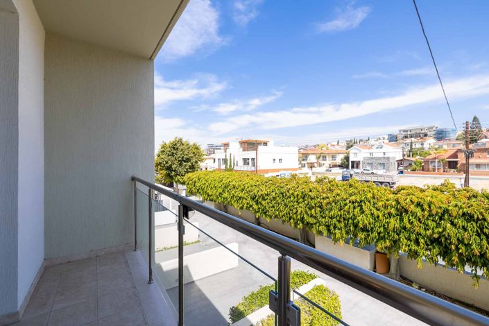 Image No.21-2 Bed House for sale