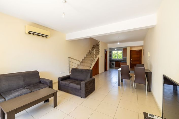Image No.4-2 Bed House for sale