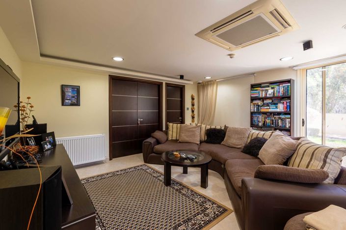 Image No.20-Maison de 5 chambres à vendre à Peyia