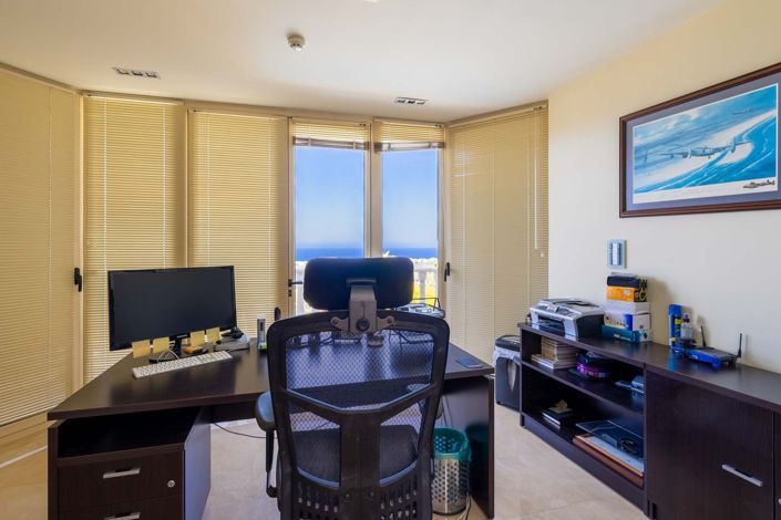 Image No.9-Maison de 5 chambres à vendre à Peyia