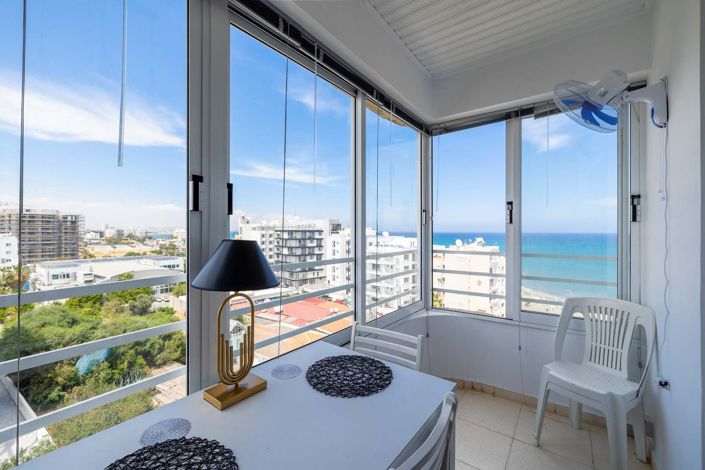 Image No.3-Appartement de 2 chambres à vendre à Larnaca