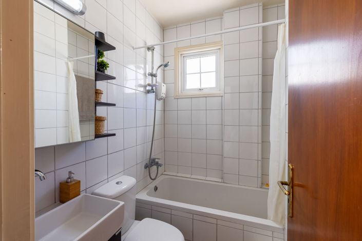 Image No.15-4 Bed Apartment for sale