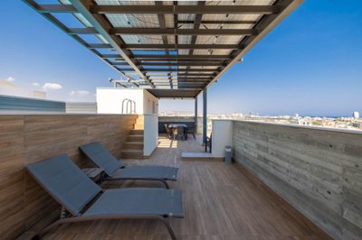 e32dfbf3-cb02-4c02-b4fb-844dcb96edb6